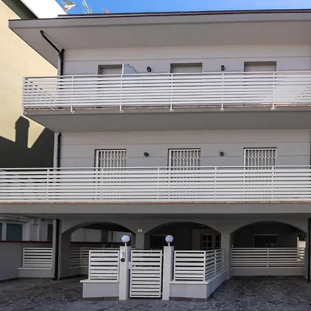 Casa Plauto Con Grande Apartment *
